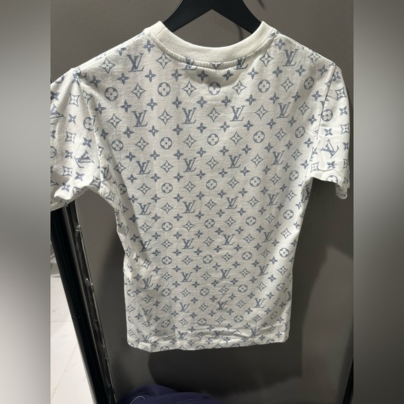 Brand New - LV Escale Printed T-Shirt - Picture 3 of 6